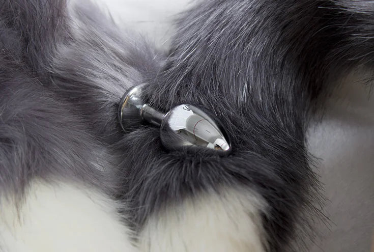 Fox Tail Butt Plug Bondage Toy for Intimate Play